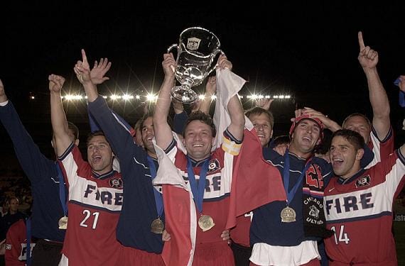 2000 Chicago Fire FC US Open Cup trophy lift.
