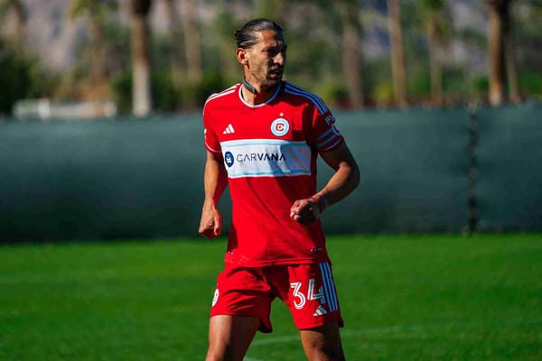 Omar González plays against the LA Galaxy on February 15, 2025 Coachella Valley preseason