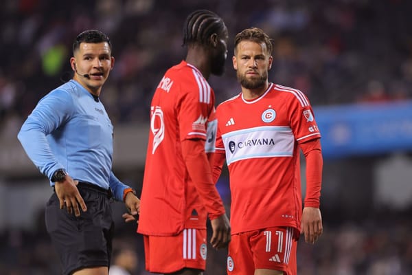 Jonathan Bamba and Philip Zinckernagel against FC Cincinnati on April 19, 2025 with referree Leonardo Hernandez